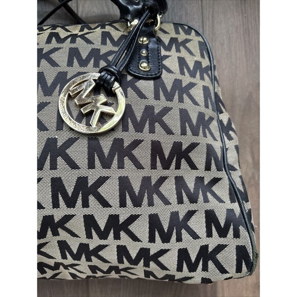 MICHAEL KORS Veronica Convertible Dome Monogram Satchel Designer - Picture 2 of 10